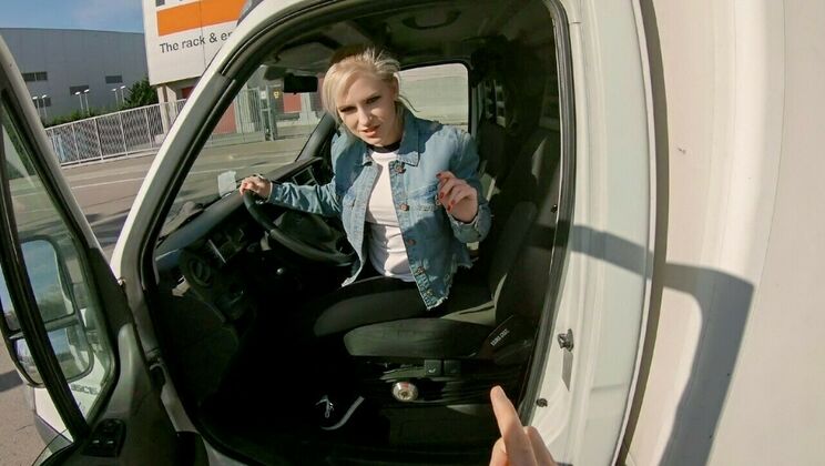 [StrandedTeens] - Rossella Visconti's Public Bang - Erik Everhard - Rossella Visconti