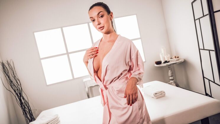 Blowjob and Doggystyle with a Skinny Czech Girl