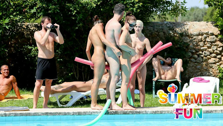 [SummerSinners] - Blonde and Redhead Fucking near the Pool Water - Chrissy Fox - Blanche Bradburry