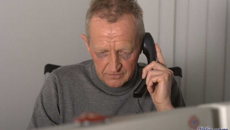 [Oldje] - Pussy Licked by Debt Collector - Doug - Sunny Jay