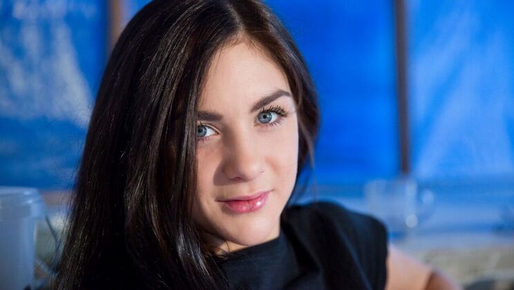 Nico's Masturbation and Lullu's Blowjob