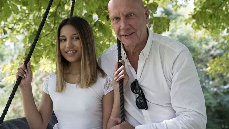 [Oldje] - Hugo Enjoys Young Pussy Outdoors