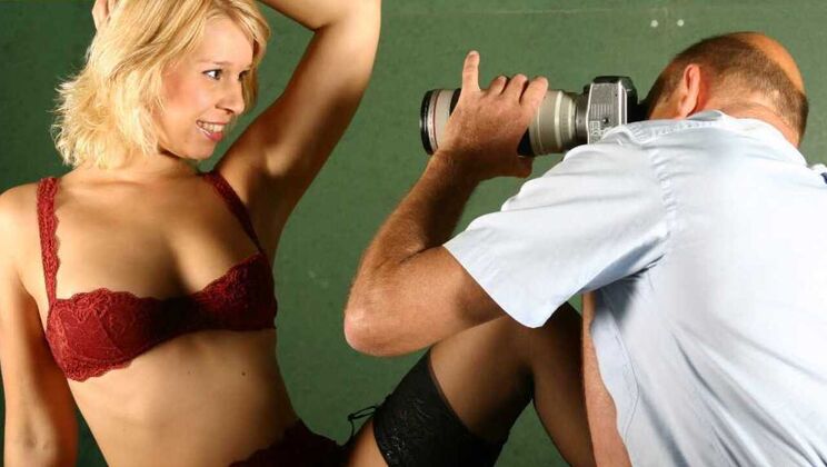 Xzara Diamond's Natural Tits and Stockings Photoshoot