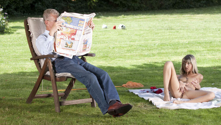 [Oldje] - Blonde Girl Fucked in the Open - Gina Gerson - Scott