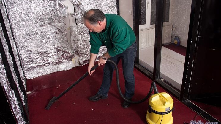 [Oldje] - Glasses Girl Kissing and Cum - Linda Sweet - Erick