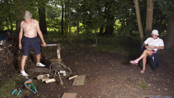 Pussy Licking and Cum Swallowing in Doggystyle