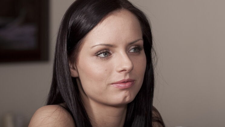 [Oldje] - Kari's Natural Tits Get Attention - Kari - Erick - Katie Oliver