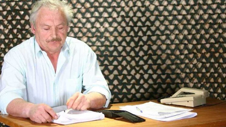 [Oldje] - Paula Dark Sucks and Swallows - Gustavo - Paula Dark