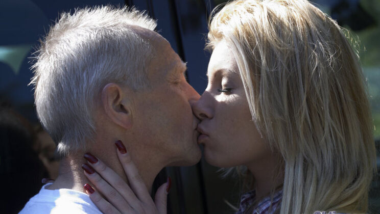 [Oldje] - 69 in the Car Wash - Donna Bell - Doug