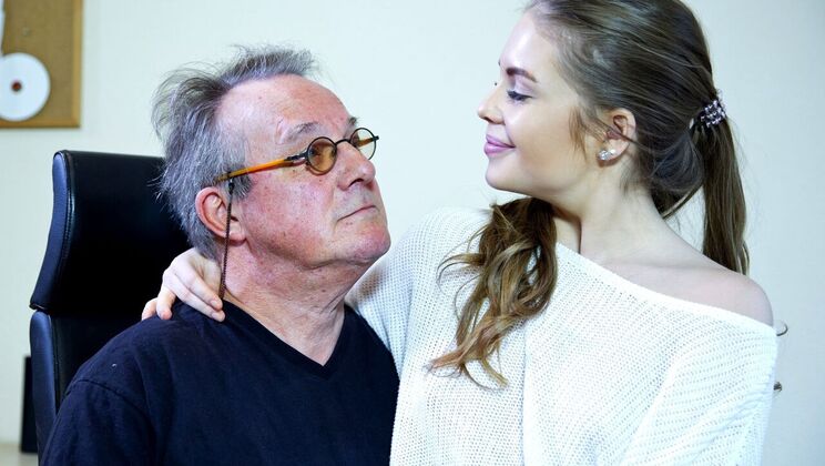 [Oldje] - Kinky Office Seduction