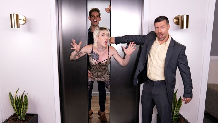 [TransAngels] - Closing the Door for Some Doggystyle Fun - Michael DelRay - Lena Moon