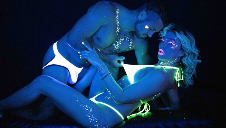 [TransAngels] - Reverse Cowgirl Booty Fuck - Dante Colle - Emma Rose