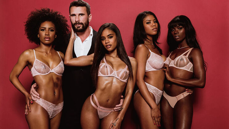 [Deeper] - Ana Foxxx in Doggystyle Delight - Demi Sutra - Ana Foxxx - Nia Nacci - Manuel Ferrara - Scarlit Scandal