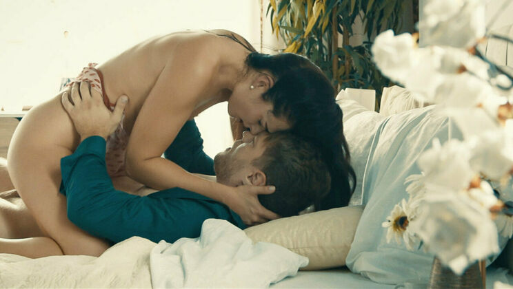 Creampie Brunette Love (2023)