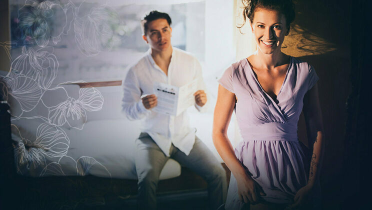 [SexArt] - Handjob and Cumshot with Emylia Argan