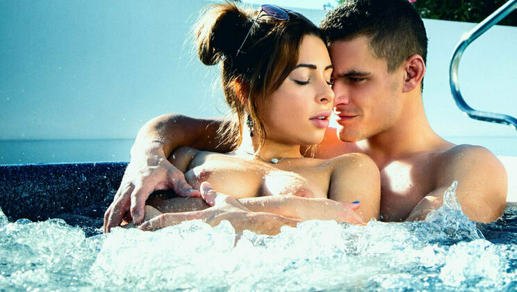 [SexArt] - Wet and Curly - Ally's Jacuzzi Escapade with Maxmilian - Ally Breelsen - Maxmilian Dior