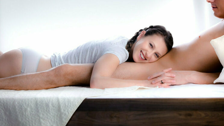 [SexArt] - Naturally Beautiful: Emylia Argan & Nick Ross