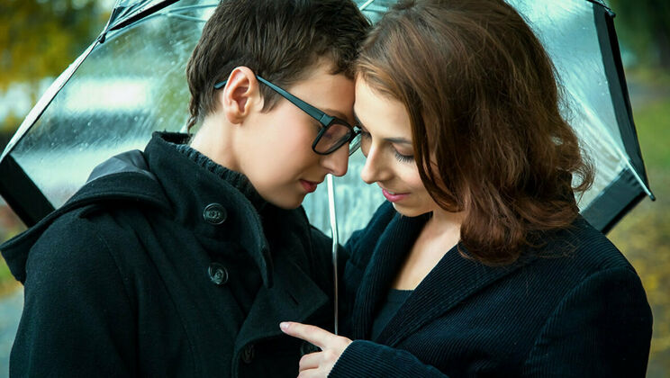 [SexArt] - Lesbian Kissing and Fingering with Short Hair