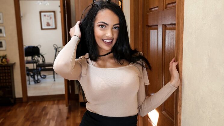 Big Tits and Shaved Sofi Ryan