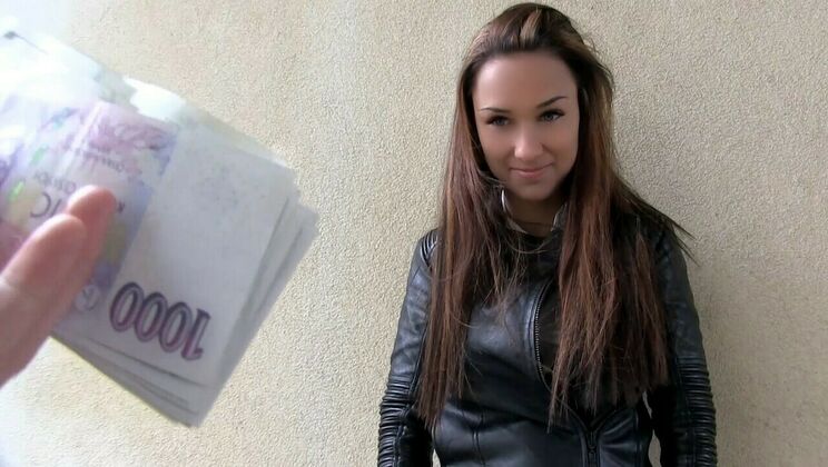 [PublicPickups] - Victoria Sweet Big Ass Scene - Victoria Sweet