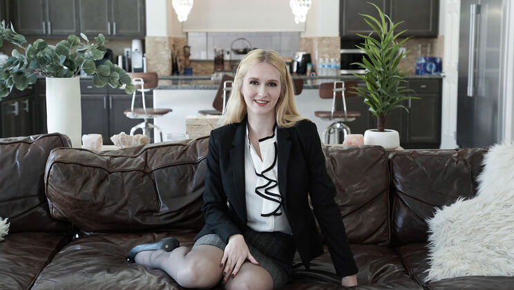 Audrey Madison Pranked Blind