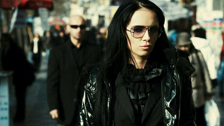 [SexArt] - High Heels and Spying - Neeo - Gina Devine