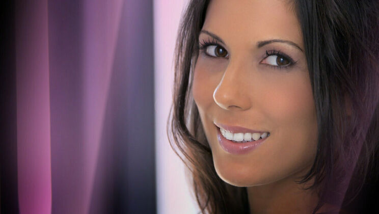 [SexArt] - Outdoor Sex: Brunette Babe with Shaved Pussy - Alexa Tomas