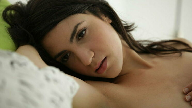 [SexArt] - Luna's Close Up: Fingering and Dildo Fun - Luna