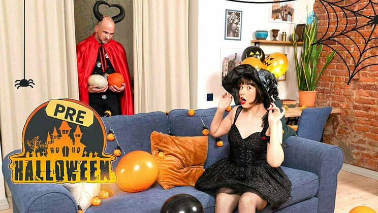 [ClubSweethearts] - Sandy Cheeks' Natural Tits and Short Hair Fucking - Andrew Marshall - Sandy Cheeks