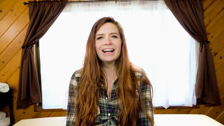 Lady Facial: A Lesbian Behind the Scenes Look