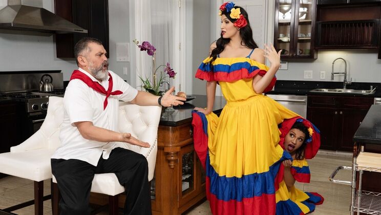 [TransAngels] - Jessy Dubai's Piercing and Tattooed Body in Cumbia - Jessy Dubai - Zariah Aura