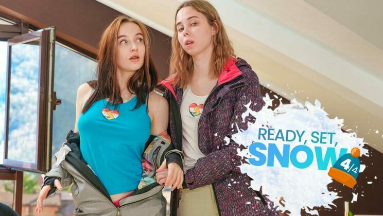 [ClubSweethearts] - Pussy Licking and Kissing in the Snow - Erika Mori - Alice Flore