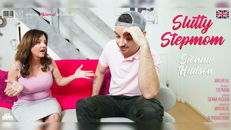 British Stepmom Sienna Hudson's Naughty Cowgirl