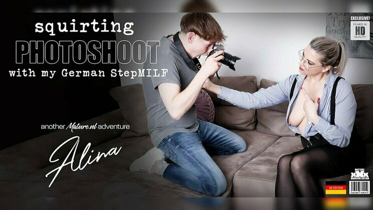 [Mature.nl] - Pussy Licking and Squirting with German Stepmom Alina