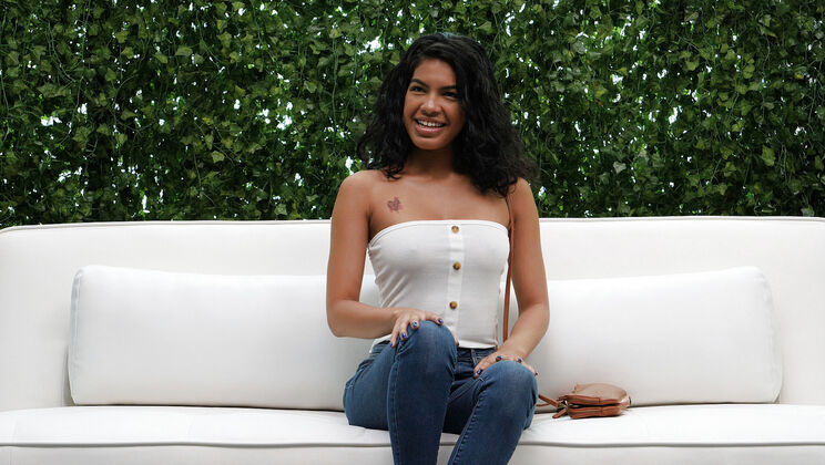 [NetGirl] - Maya's Anal Play Casting - Maya