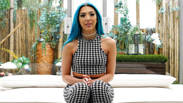 [CastingCouchHD] - POV Sex with Beverly in Her Audition - Beverly