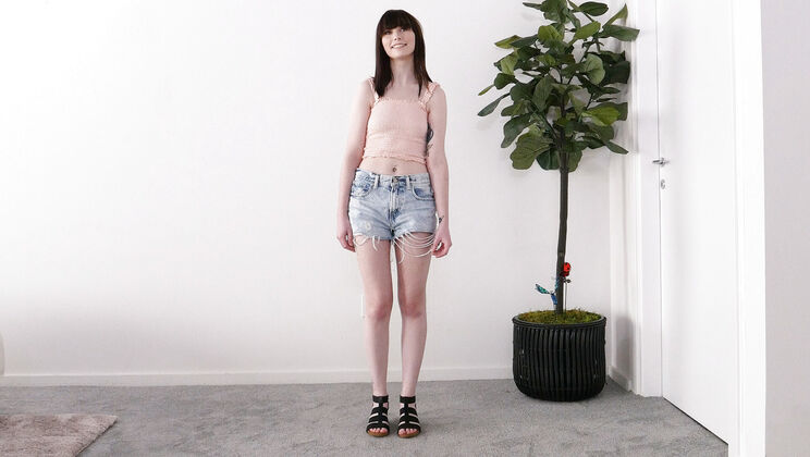 Cumshot on Face in Missionary Position