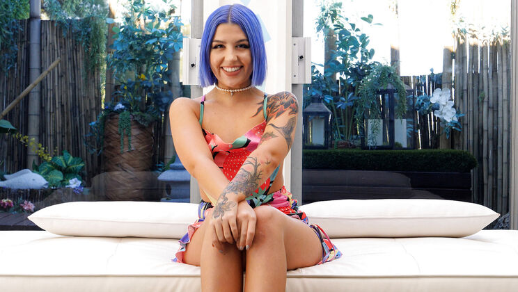 [NetVideoGirls] - Cowgirl Position Audition with Luna - Luna