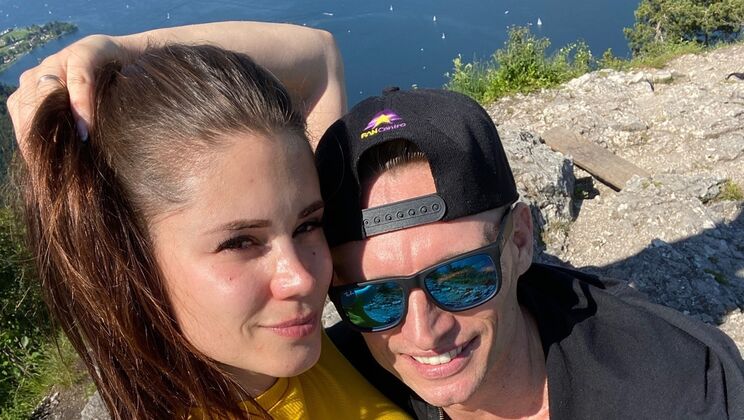 Pissing and Anal Fun with LittleCaprice