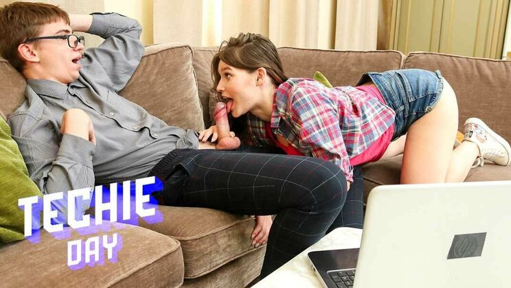 [ClubSweethearts] - European Teen Fomgosha Haynes Shaved & Fucked Hard - Fomgosha Haynes - Janyk Brones