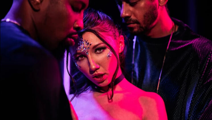 Hairy Babe Double Teamed - Wild Threesome Action