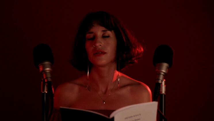 ASMR Lesbian Sex - Constantina & Luna R. Get Close