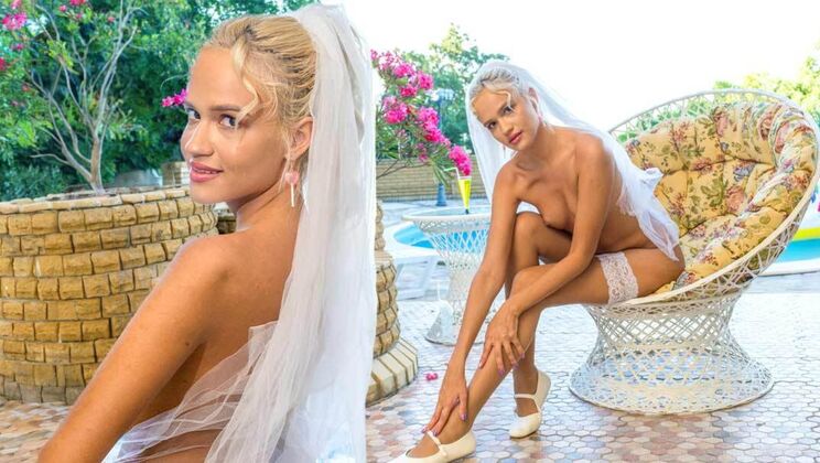 [ClubSweethearts] - Novella Night's Solo Stocking Frenzy - Novella Night