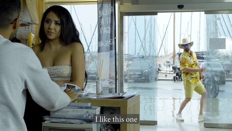 [PornWorld] - Outdoor Blowjob with Light Brown Skin Beauty - Pablo Ferrari - Kitty Love