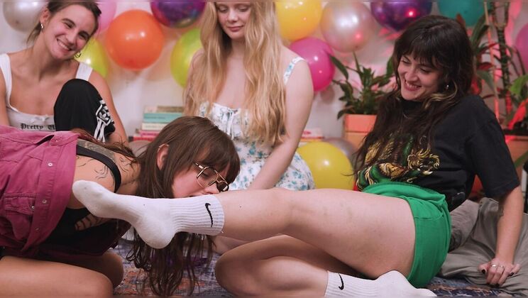 [Ersties] - Big Tit Lesbian Fuck Fest - Sex Toys & Lingerie Babes - Candice (Ersties) - Rachel (Ersties) - Lola P (Ersties) - Gigi M (Ersties) - Ink (Ersties) - Cherry T (Ersties)