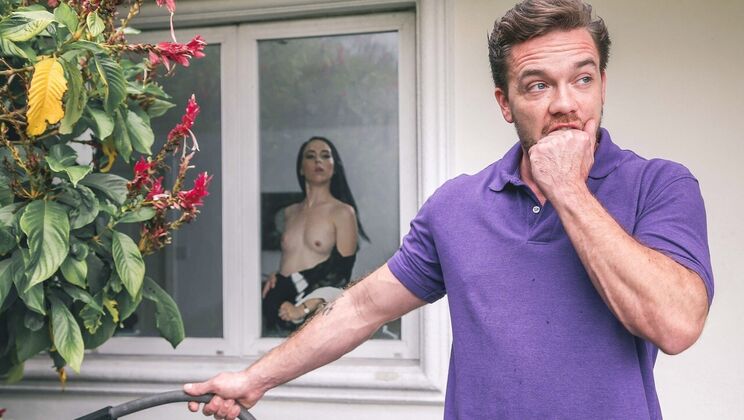 [DigitalPlayground] - Average Body Guy Fucks Small Ass Maid - Kyle Mason - Bambi Black