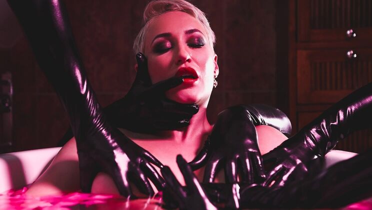 [DigitalPlayground] - Lesbian Squirt Fest with Enhanced Body Babes Bonnie & Ryan - Bonnie Rotten - Ryan Keely