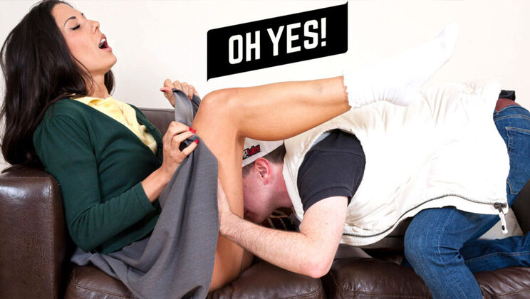 [MyMilfz] - Caught Stepmom Alexa Tomas Rimming Ass & Getting Fucked - Alexa Tomas - Joel Tomas